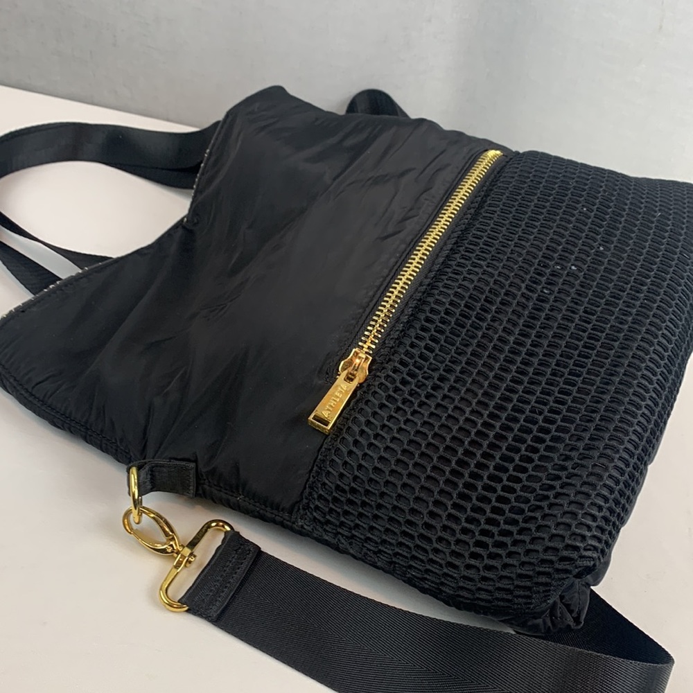 Athleta Handbag Gym Yoga Women Black Tote  Bag Quilted Pattern Gold metal - Picture 7 of 16